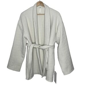 Lululemon Serene Travels Wrap Size‎ 4 Womens Beige Quilted Belted Jacket